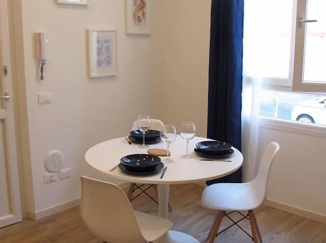 Baia Blu Lägenhet *